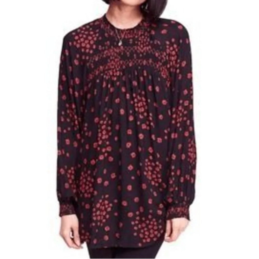 Free People Tunic “Flowers in her Hair” Tunic Small  Red Floral Boho Oversized